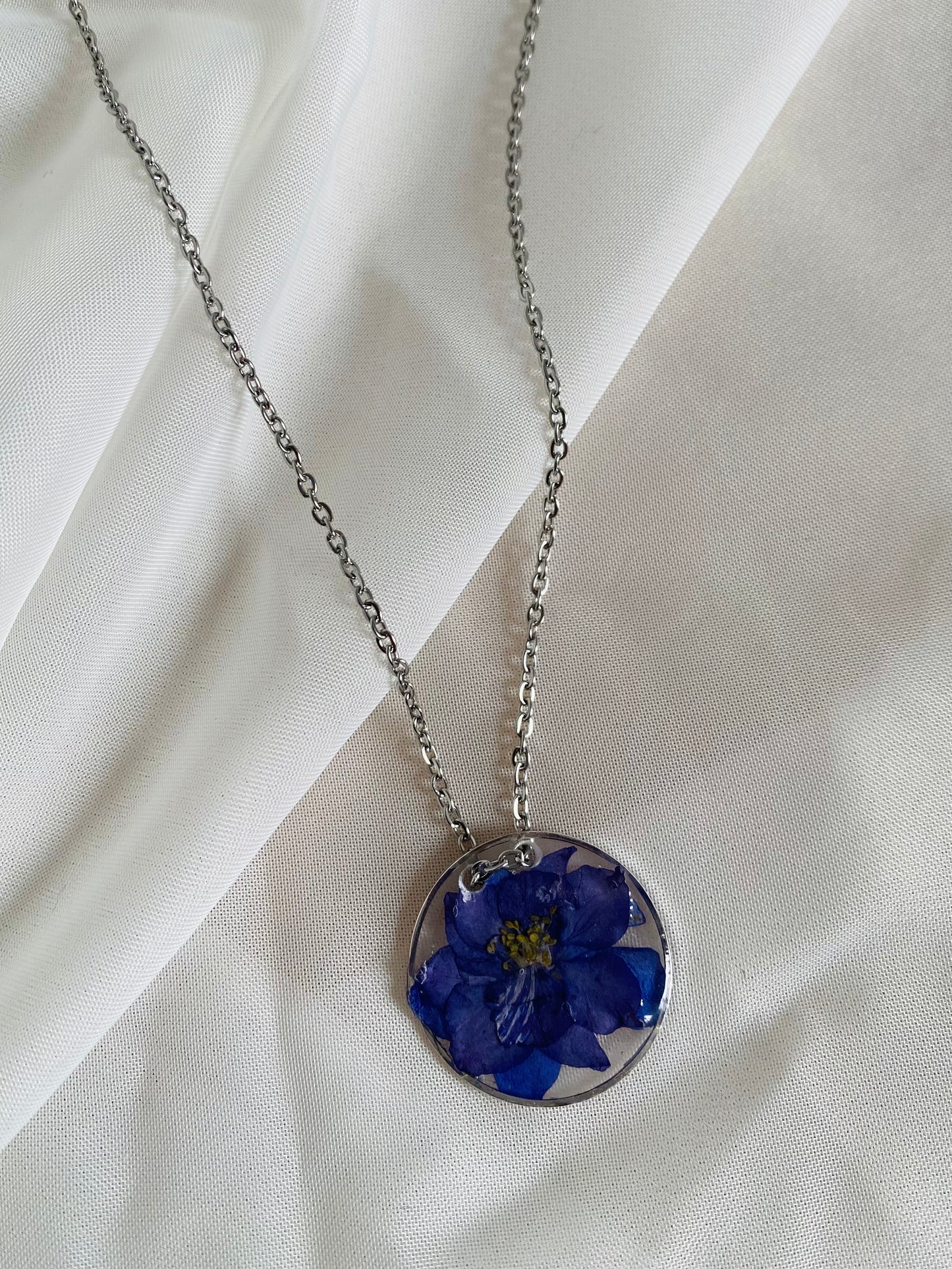 Purple Larkspur Chain