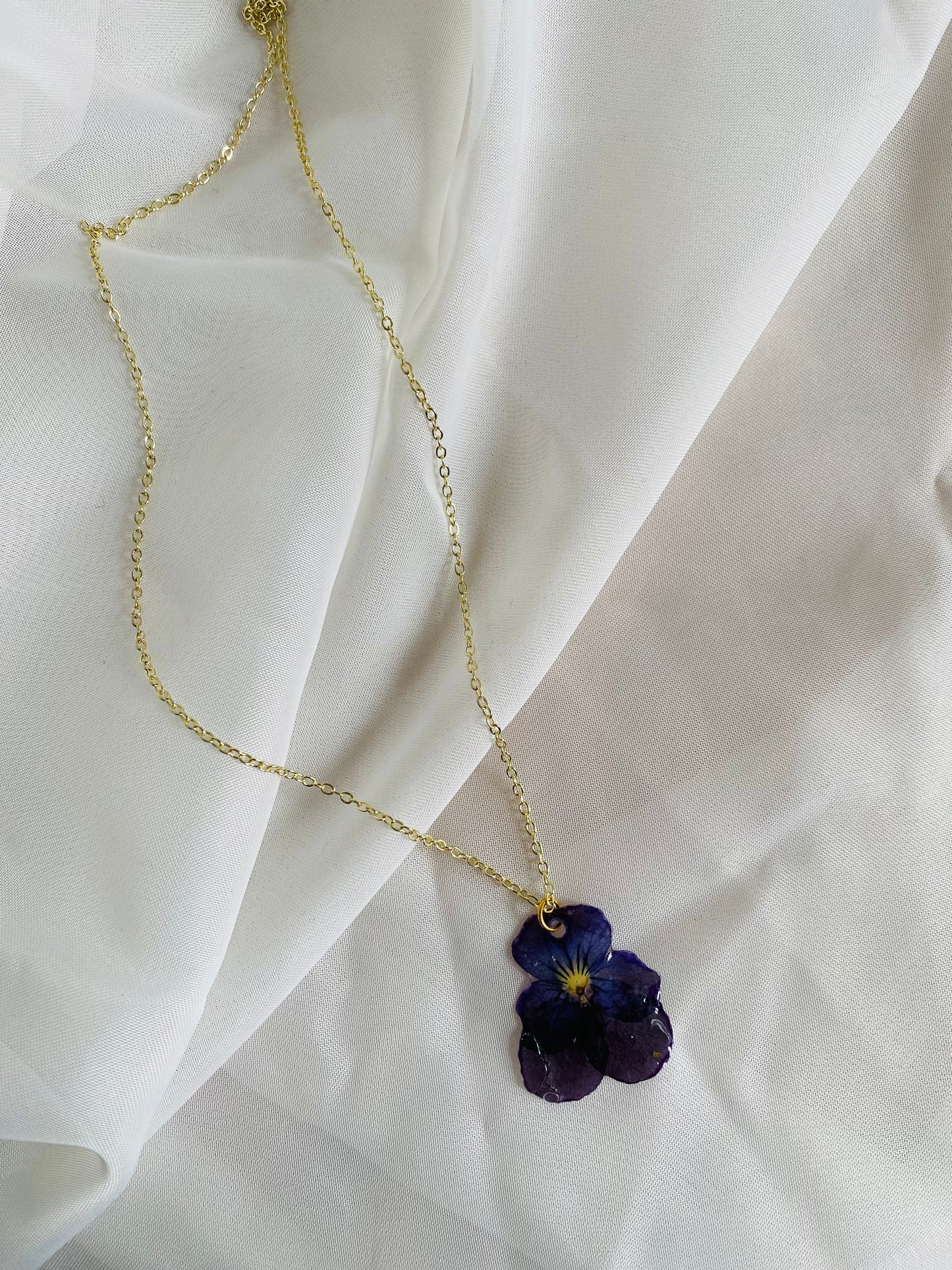 Pansy Chain