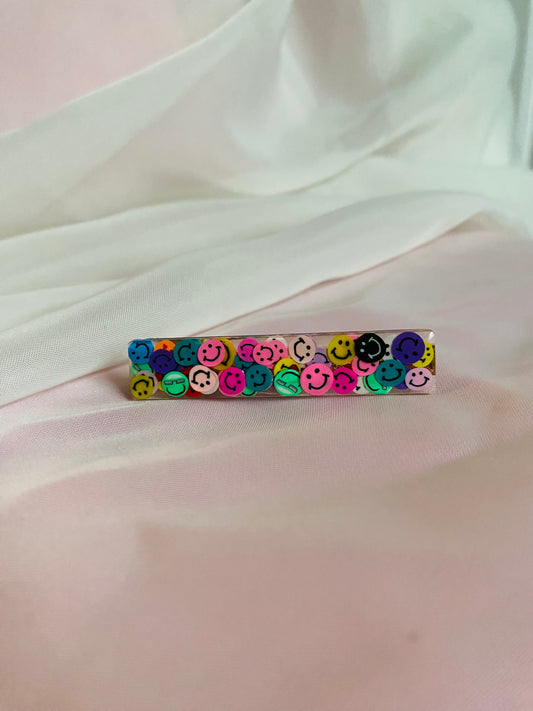 Smiley Clip